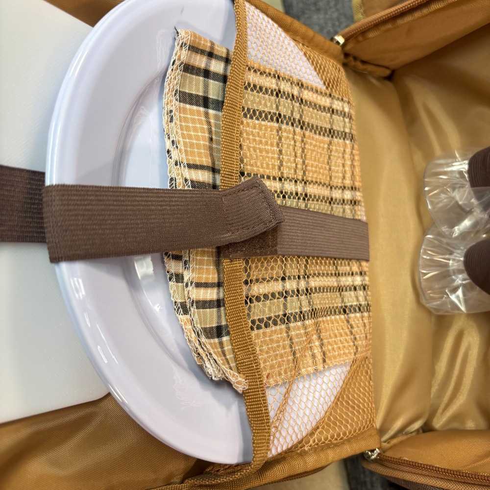 Apollo Walker Picnic Backpack for 2 with Blanket and Wine Cooler Brown Striped - Picture 3 of 5